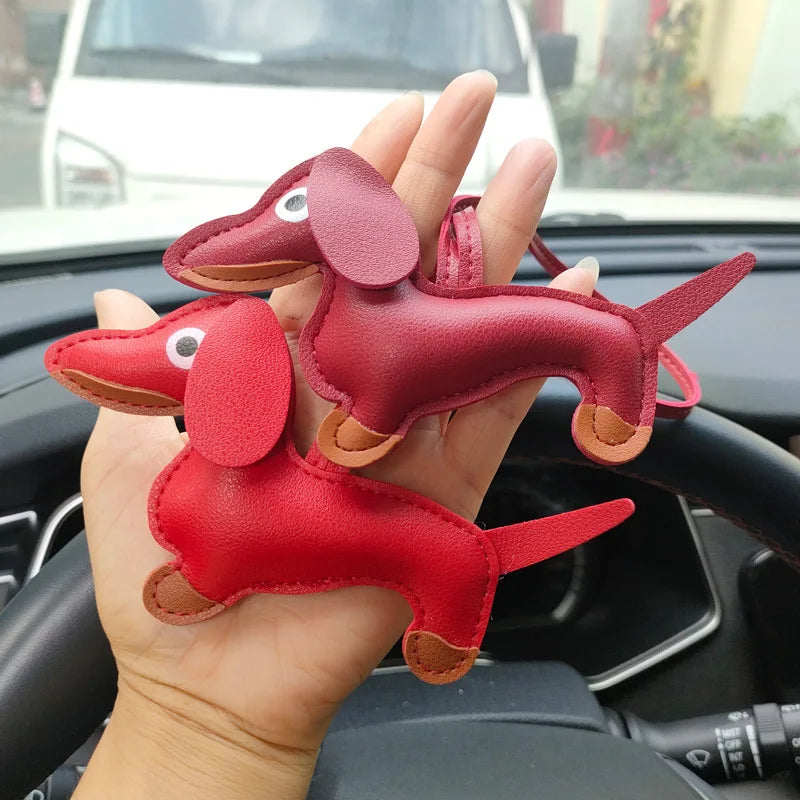 Fashion Car Dachshund Dog Keychain PU Leather Dog Keychains For Women Bag Pendant Jewelry Trinket Key Ring Key Holder Gift