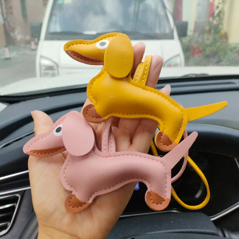 Fashion Car Dachshund Dog Keychain PU Leather Dog Keychains For Women Bag Pendant Jewelry Trinket Key Ring Key Holder Gift