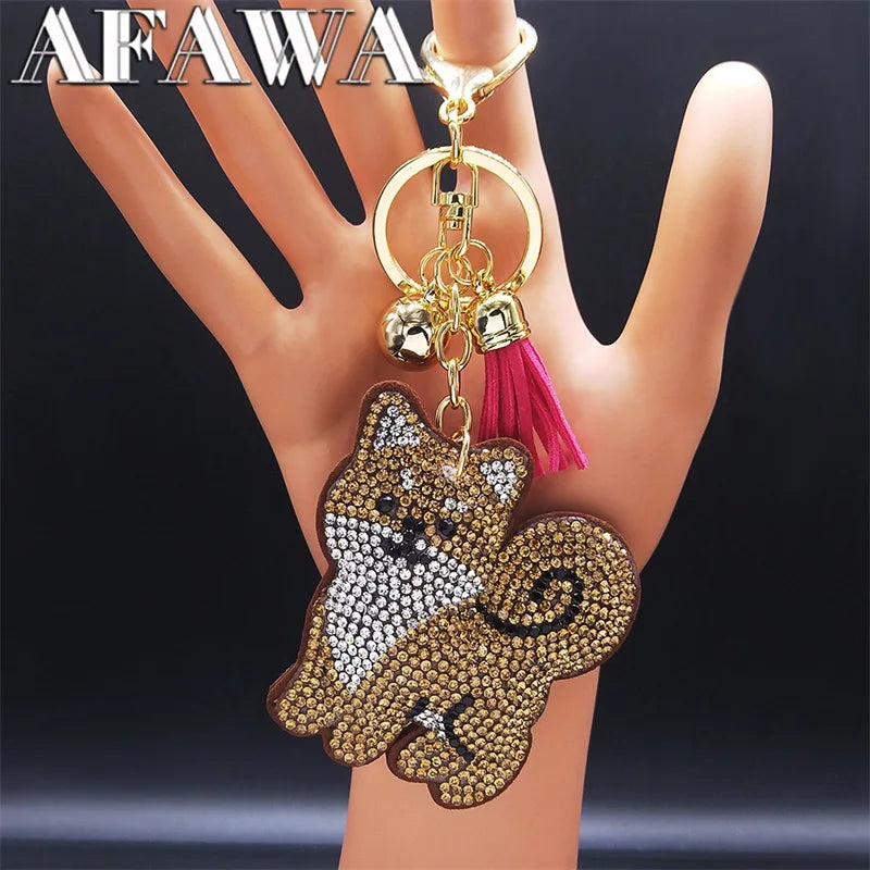 Fashion Chihuahua Dog Crystal Keychain Bag Accessories for Women Gold Color Keyring Jewelry llaveros para mujer K2502S01