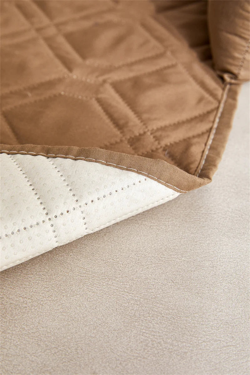 1PC Water Repellent Dog Sofa Bed Plaid Cats Calming Bed Washable Chaise Longue Sofa Mat Pads Blanket for Large Dogs Protector